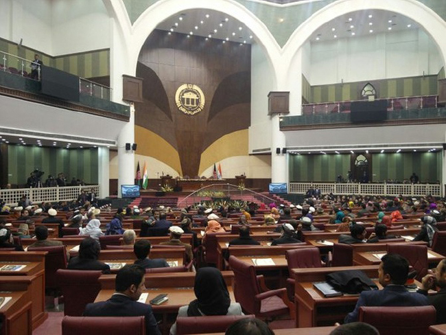  برگزار نشدن نشست عمومی مجلس به دلیل عدم حضور نمایندگان و نبود آجندا